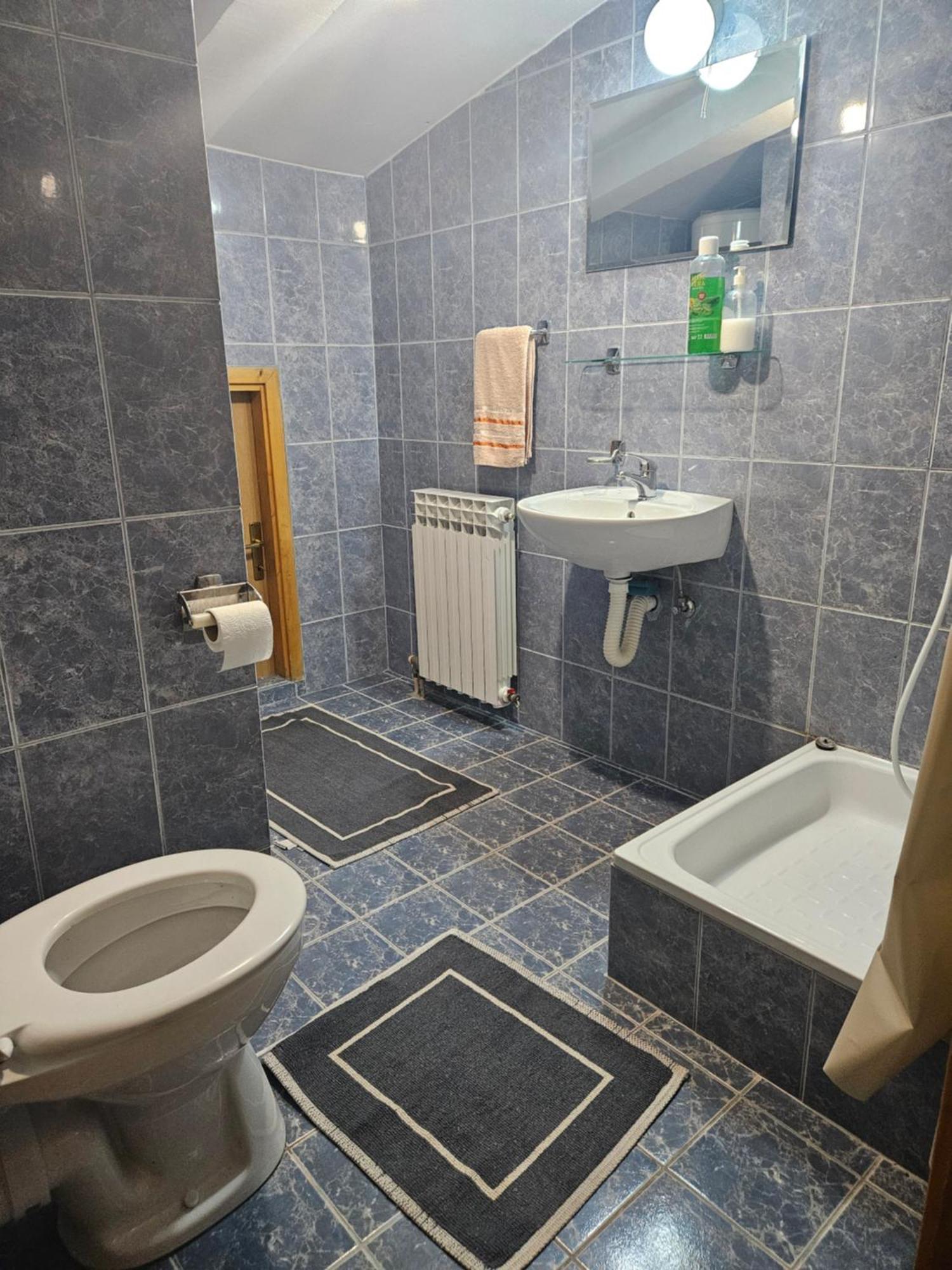 Apartman Ellye Lukavica Zewnętrze zdjęcie