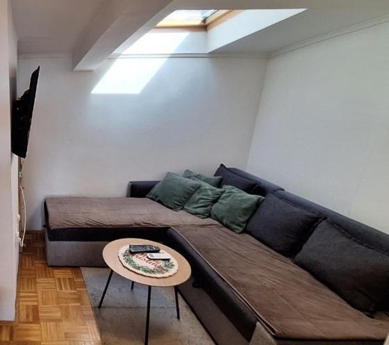 Apartman Ellye Lukavica Zewnętrze zdjęcie