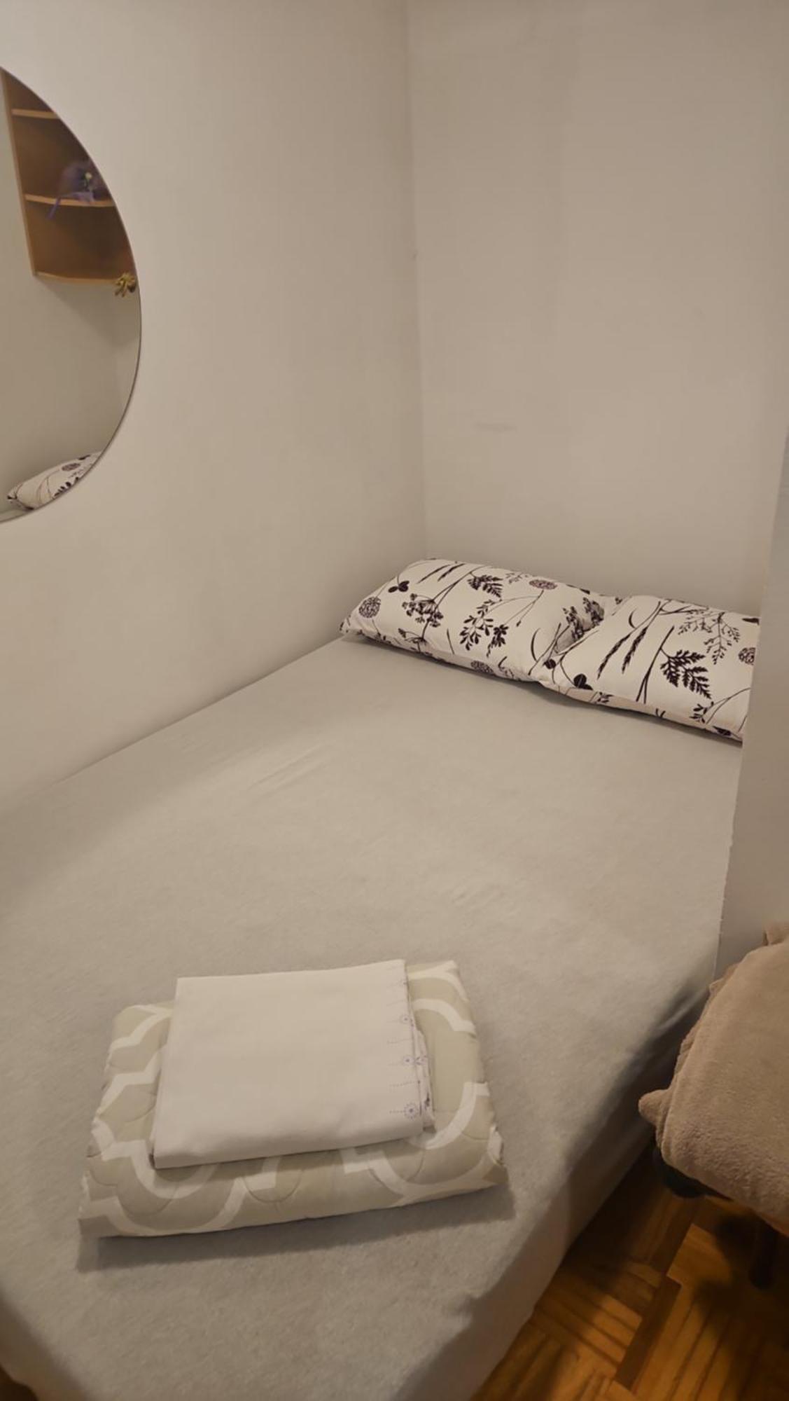 Apartman Ellye Lukavica Zewnętrze zdjęcie