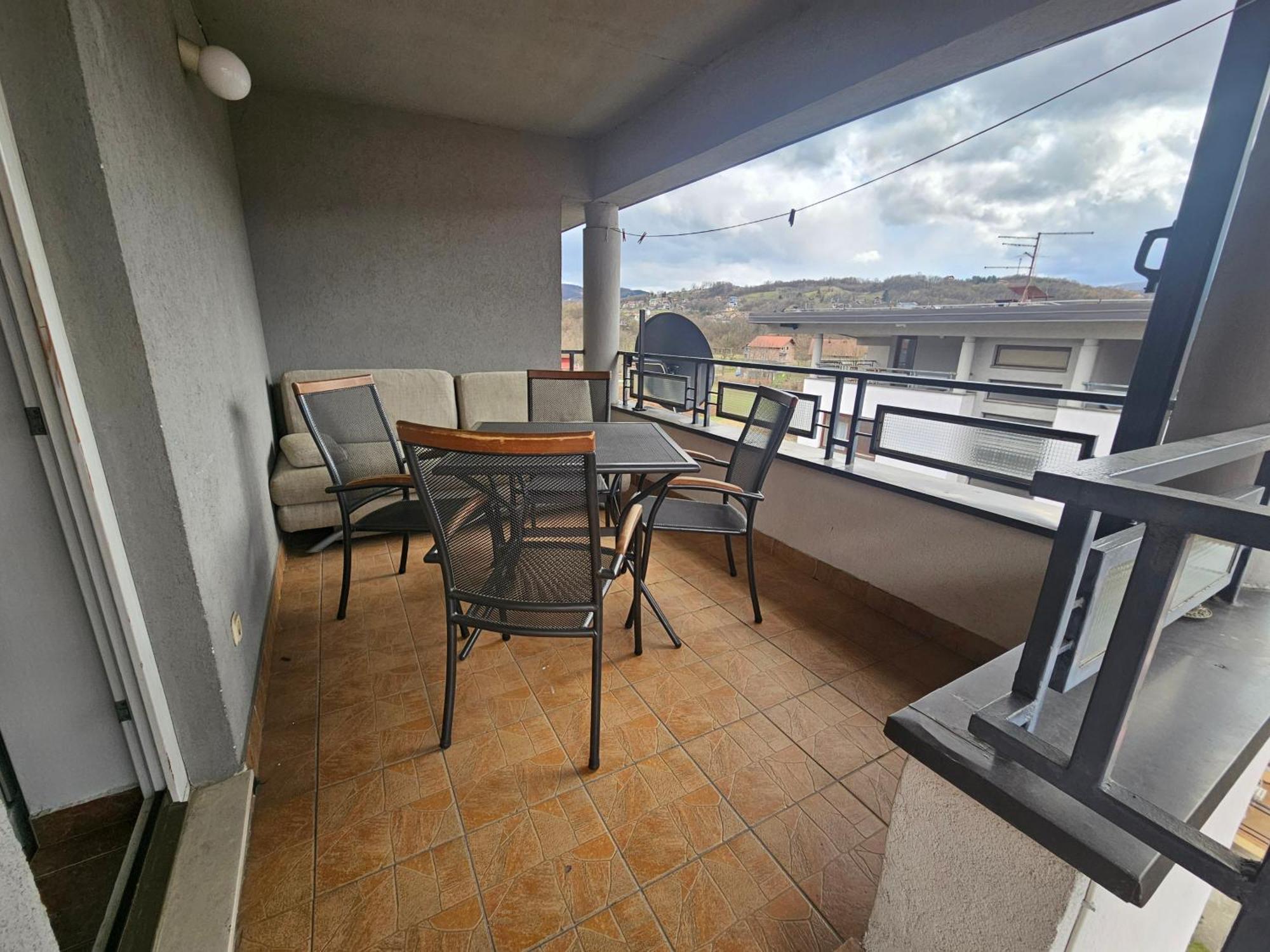 Apartman Ellye Lukavica Zewnętrze zdjęcie